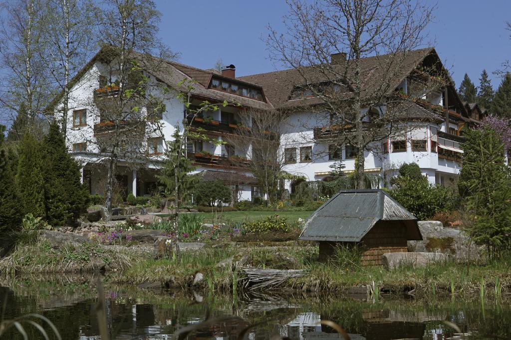 Hotel Waldblick Schwarzwalddorf Kniebis Exterior foto