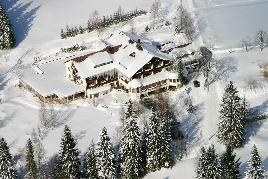 Hotel Waldblick Schwarzwalddorf Kniebis Exterior foto